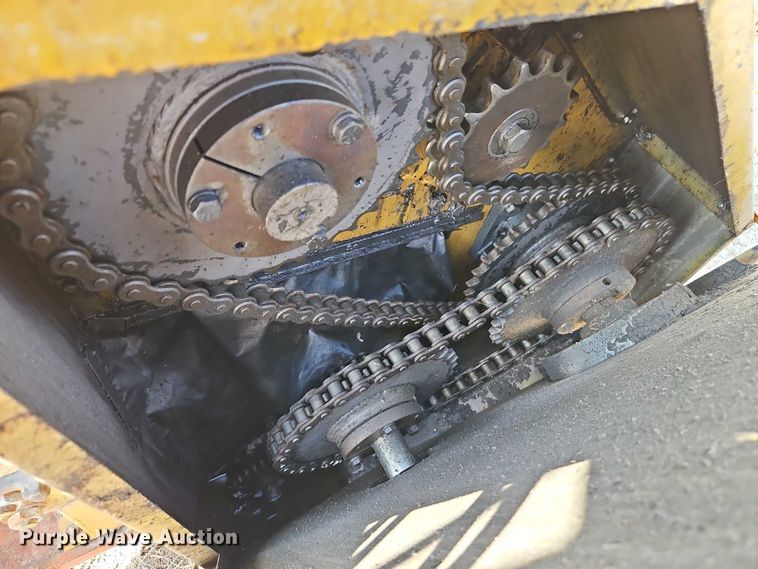 image for item EB8431 Peerless International 20091 feed grinder/mixer