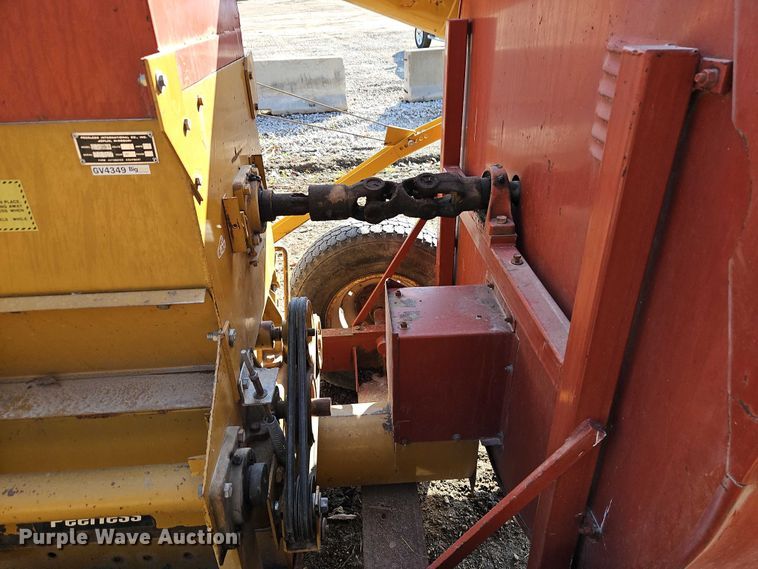 image for item EB8431 Peerless International 20091 feed grinder/mixer