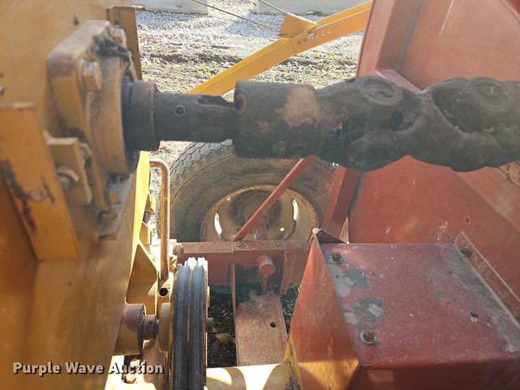 image for item EB8431 Peerless International 20091 feed grinder/mixer