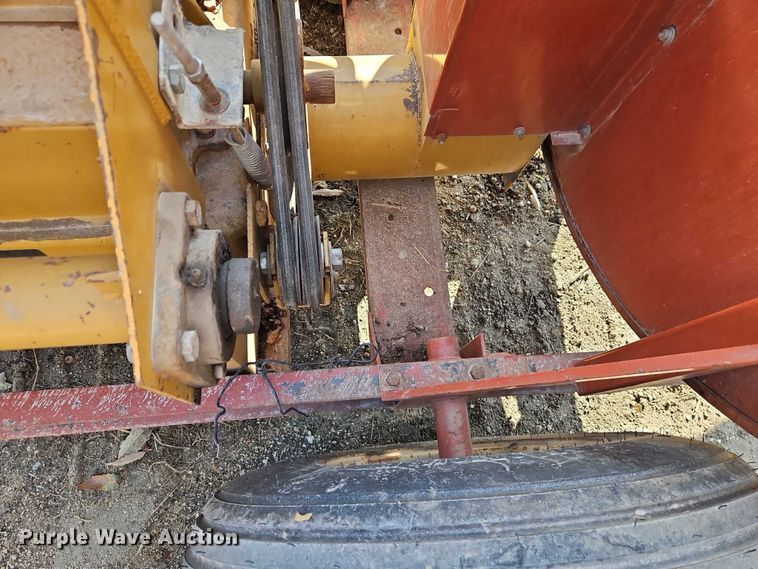 image for item EB8431 Peerless International 20091 feed grinder/mixer