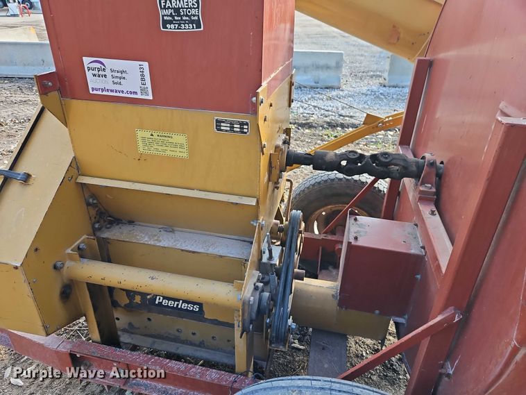 image for item EB8431 Peerless International 20091 feed grinder/mixer