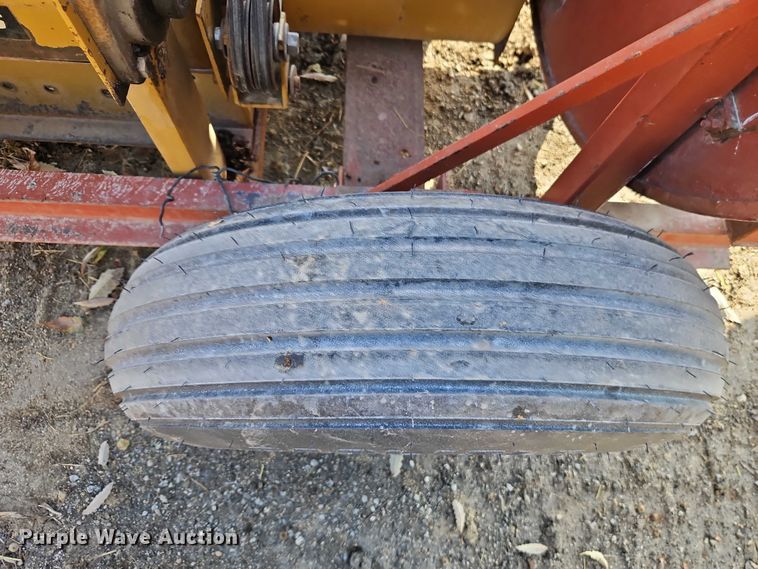 image for item EB8431 Peerless International 20091 feed grinder/mixer