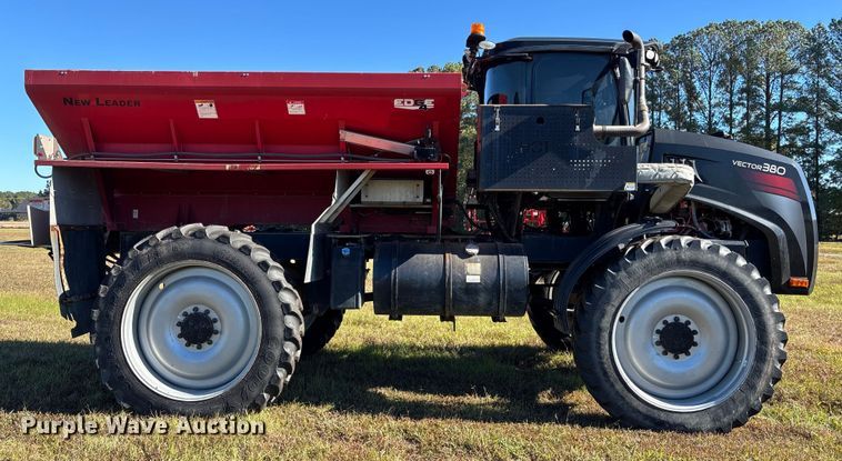 image for item EC3898 2019 RBR Enterprise Vector 380 spreader