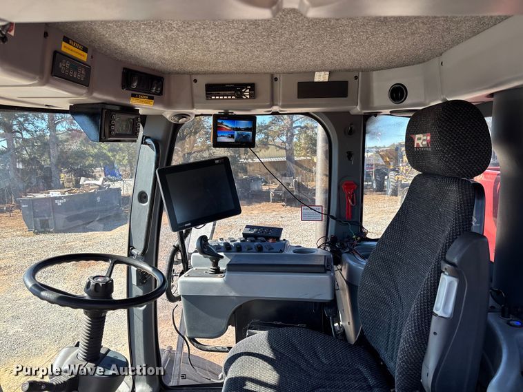 image for item EC3915 2017 RBR Enterprise Vector 300 spreader