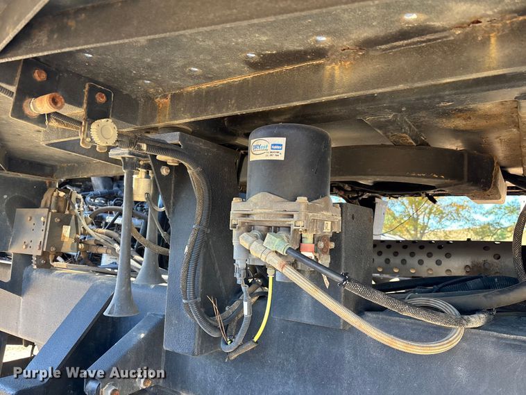 image for item EC3915 2017 RBR Enterprise Vector 300 spreader