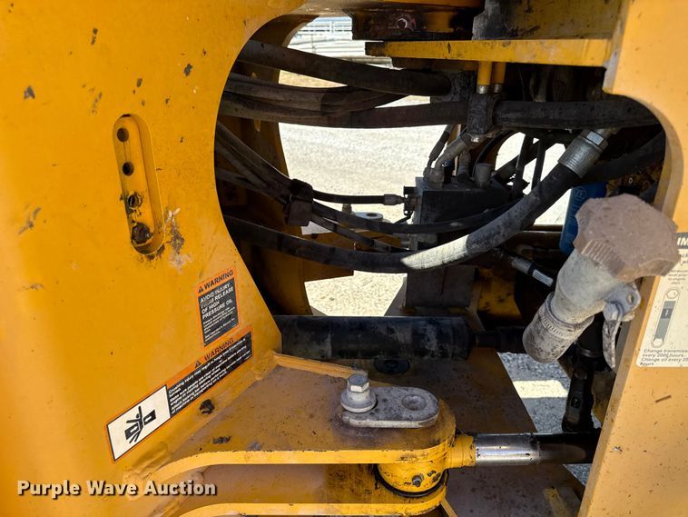 image for item EC4450 2015 John Deere 544K wheel loader