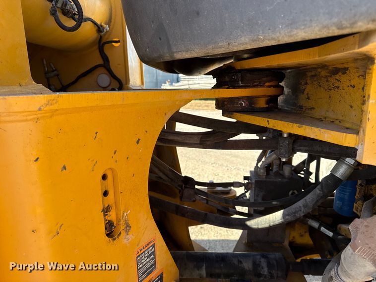 image for item EC4450 2015 John Deere 544K wheel loader