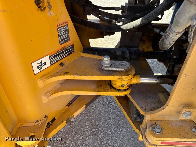 image for item EC4450 2015 John Deere 544K wheel loader