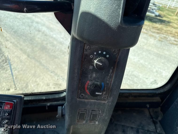 image for item EC4450 2015 John Deere 544K wheel loader