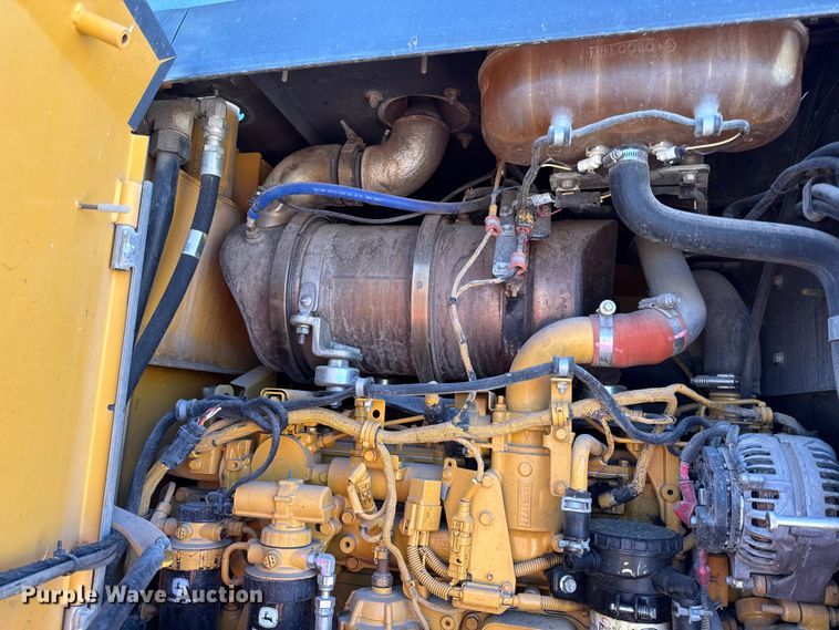 image for item EC4450 2015 John Deere 544K wheel loader