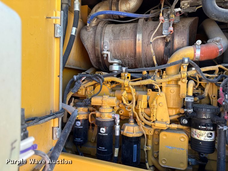 image for item EC4450 2015 John Deere 544K wheel loader