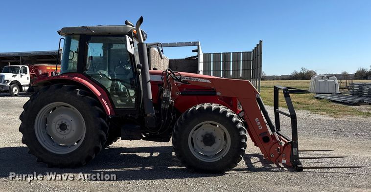 image for item EC4452 2008 Massey Ferguson 5465 MFWD tractor