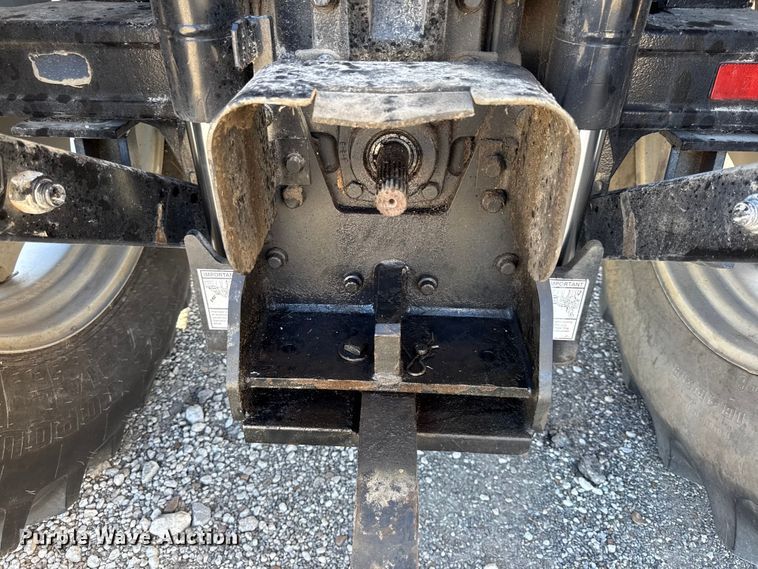 image for item EC4452 2008 Massey Ferguson 5465 MFWD tractor