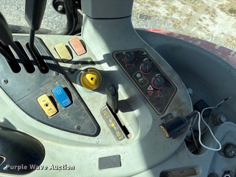 image for item EC4452 2008 Massey Ferguson 5465 MFWD tractor