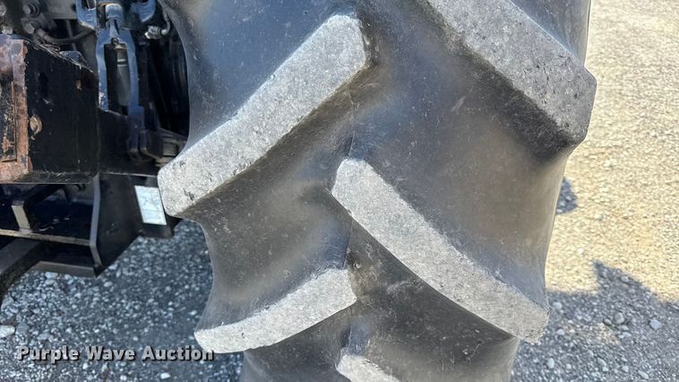 image for item EC4452 2008 Massey Ferguson 5465 MFWD tractor