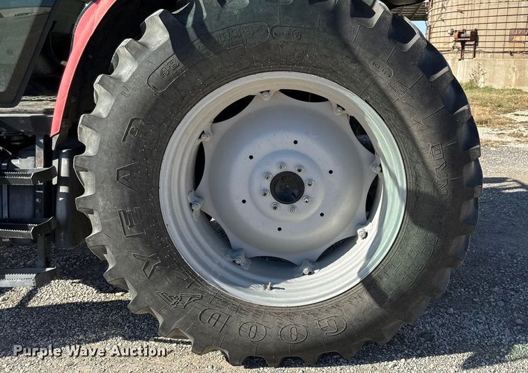 image for item EC4452 2008 Massey Ferguson 5465 MFWD tractor