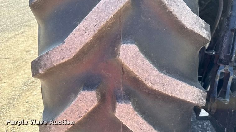 image for item EC4452 2008 Massey Ferguson 5465 MFWD tractor