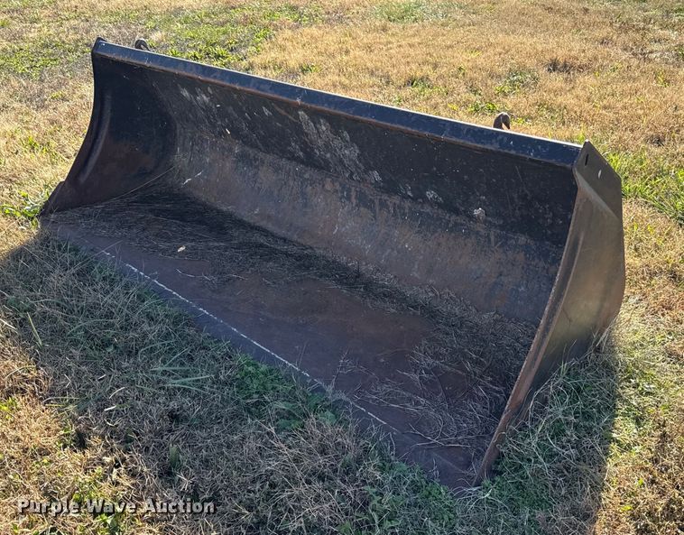 image for item EC4452 2008 Massey Ferguson 5465 MFWD tractor