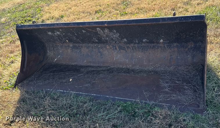 image for item EC4452 2008 Massey Ferguson 5465 MFWD tractor