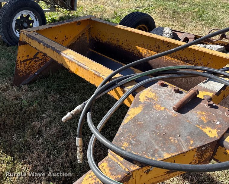 image for item EC4453 Soilmover box blade