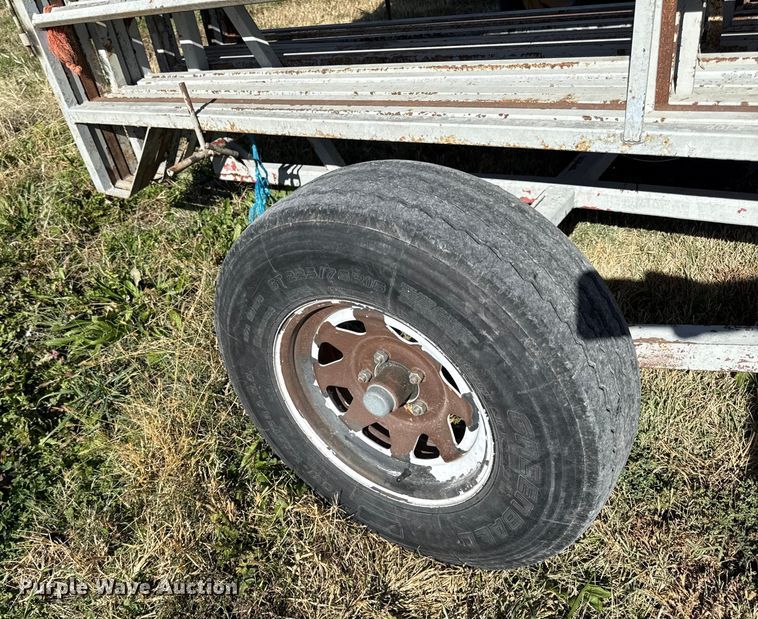 image for item EC4454 Livestock equipment