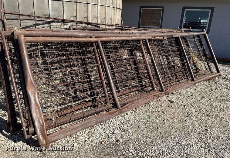 image for item EC4454 Livestock equipment