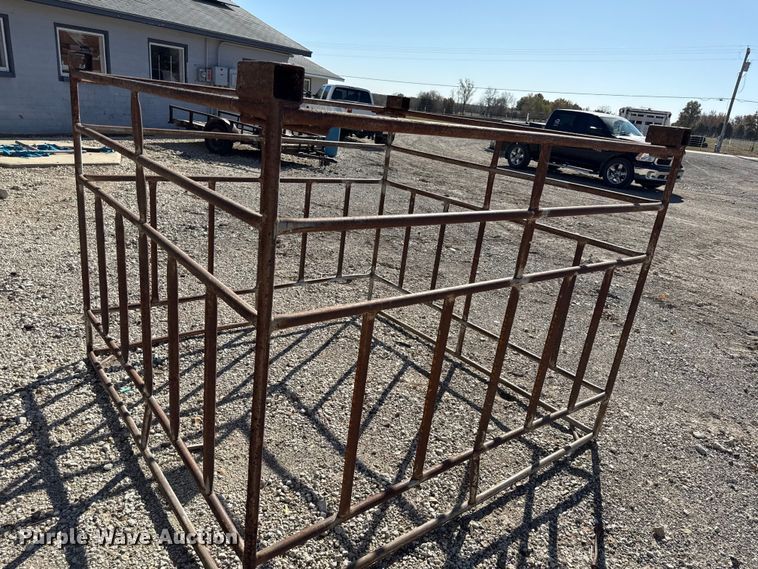 image for item EC4454 Livestock equipment