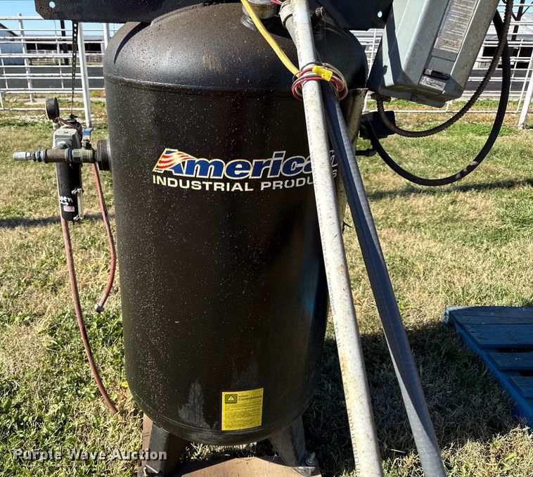 image for item EC4455 (2) air compressors