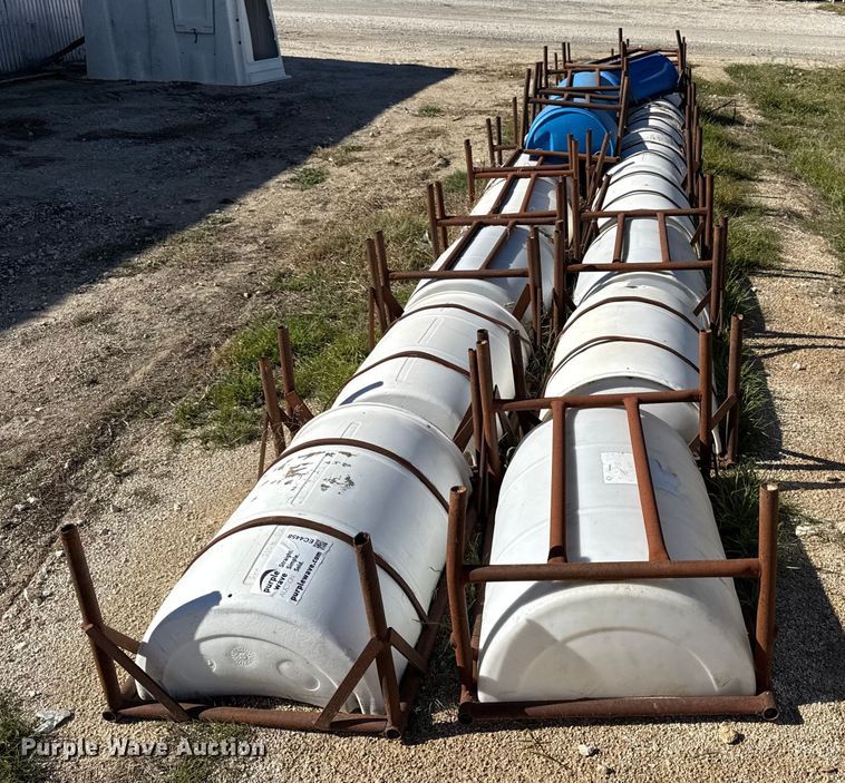 image for item EC4458 (21) barrel feed bunks