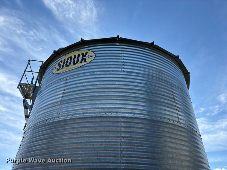 image for item ED2325 Sioux grain bin