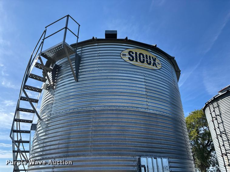image for item ED2325 Sioux grain bin