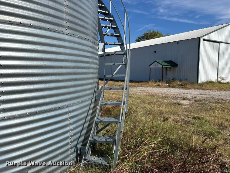 image for item ED2325 Sioux grain bin