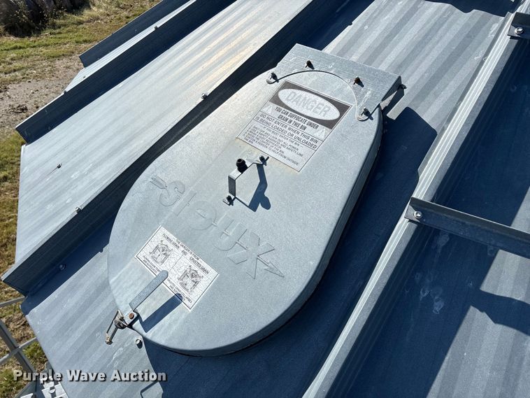 image for item ED2325 Sioux grain bin