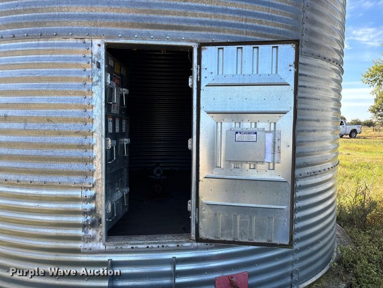 image for item ED2325 Sioux grain bin
