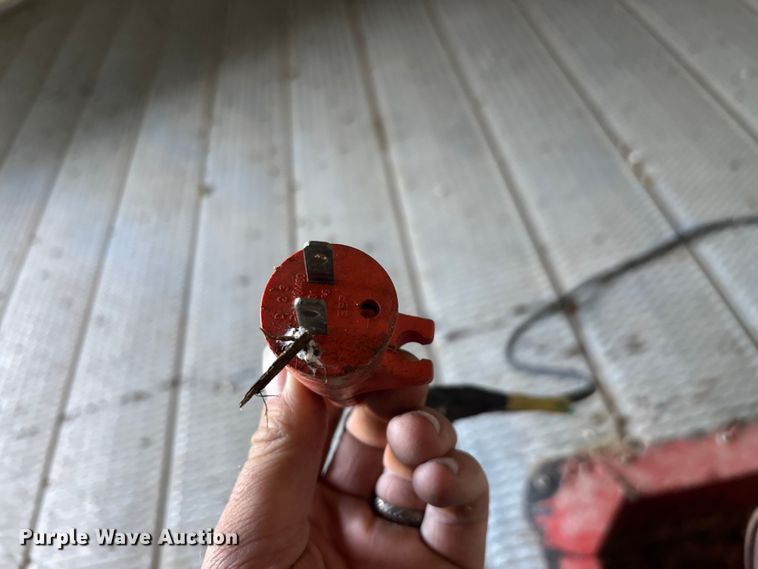 image for item ED2325 Sioux grain bin