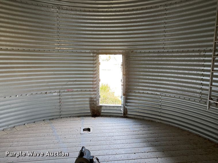 image for item ED2325 Sioux grain bin