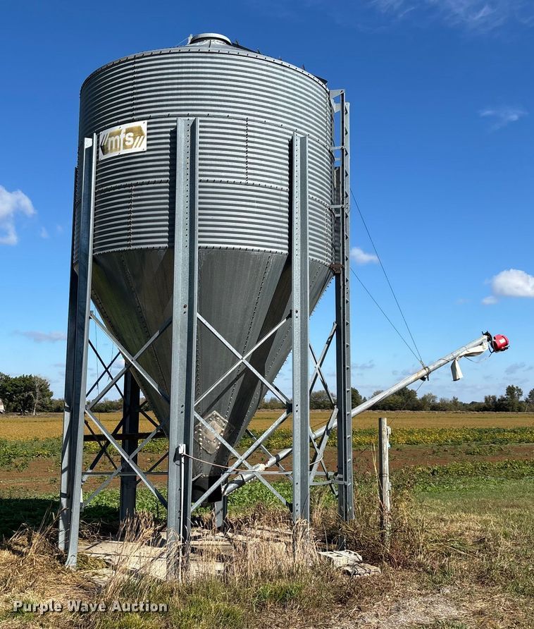 image for item ED2326 MFS hopper bottom grain bin
