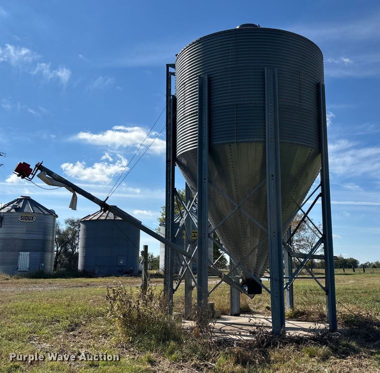 image for item ED2326 MFS hopper bottom grain bin