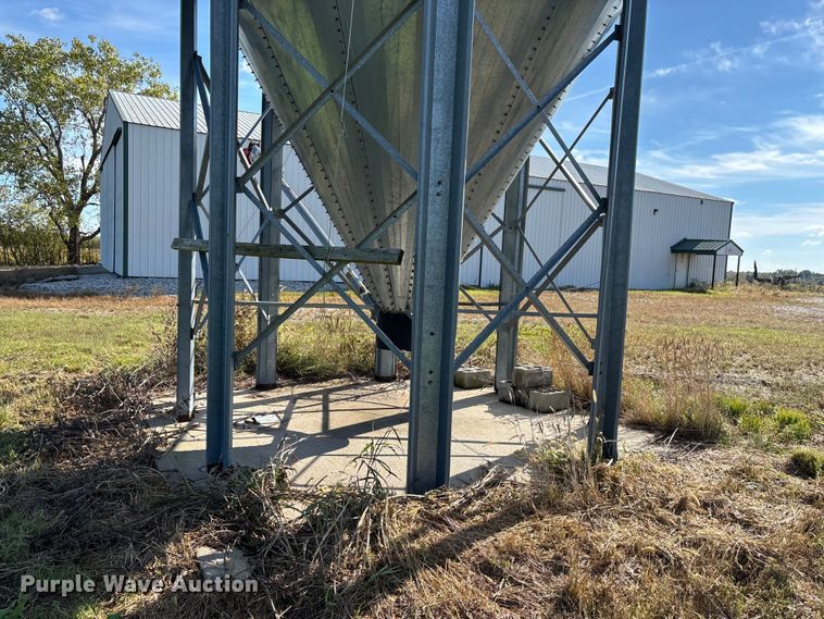 image for item ED2326 MFS hopper bottom grain bin