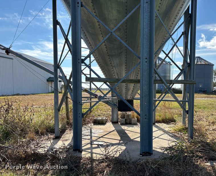 image for item ED2326 MFS hopper bottom grain bin