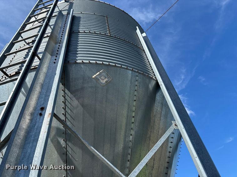 image for item ED2326 MFS hopper bottom grain bin