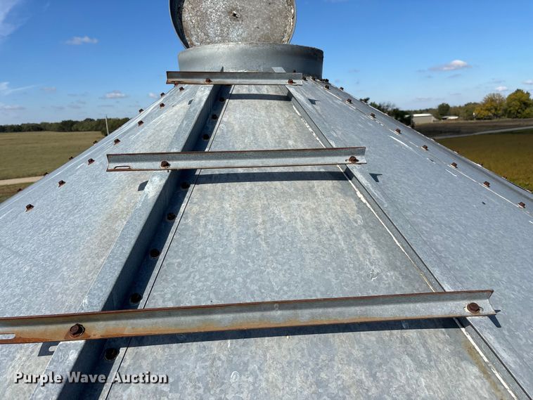 image for item ED2326 MFS hopper bottom grain bin