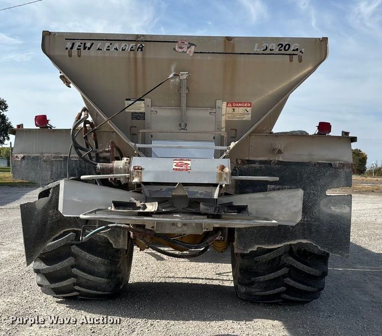 image for item ED2355 1994 Ag-Chem Terra-Gator 1844 spreader