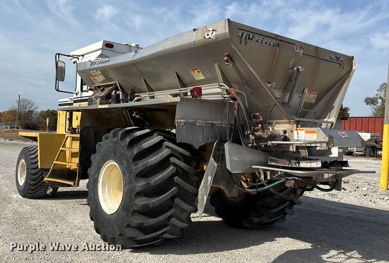 image for item ED2355 1994 Ag-Chem Terra-Gator 1844 spreader