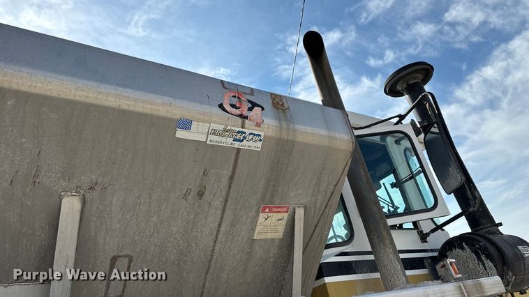 image for item ED2355 1994 Ag-Chem Terra-Gator 1844 spreader