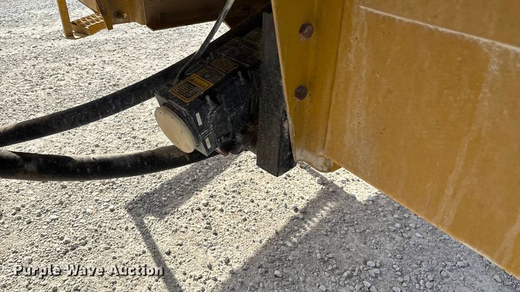 image for item ED2355 1994 Ag-Chem Terra-Gator 1844 spreader