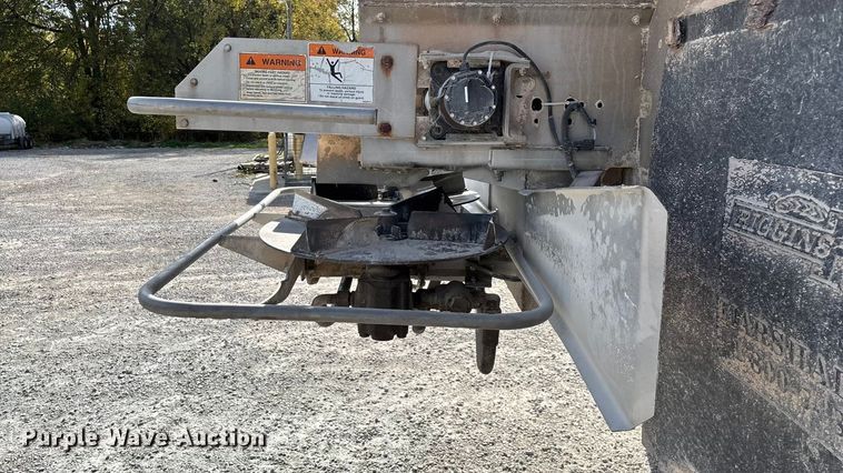 image for item ED2355 1994 Ag-Chem Terra-Gator 1844 spreader