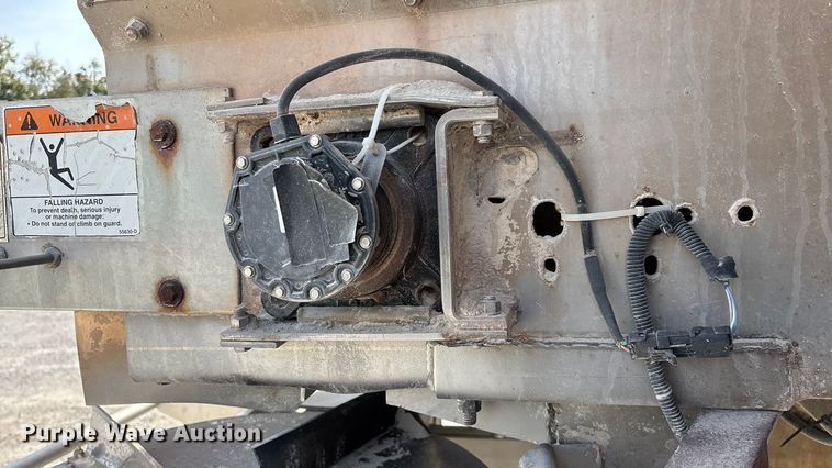 image for item ED2355 1994 Ag-Chem Terra-Gator 1844 spreader