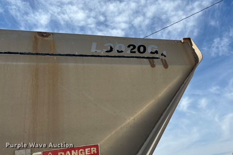 image for item ED2355 1994 Ag-Chem Terra-Gator 1844 spreader