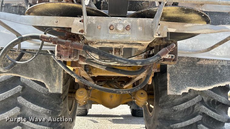 image for item ED2355 1994 Ag-Chem Terra-Gator 1844 spreader